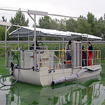 Плавателен съд за отделяне на биомаса